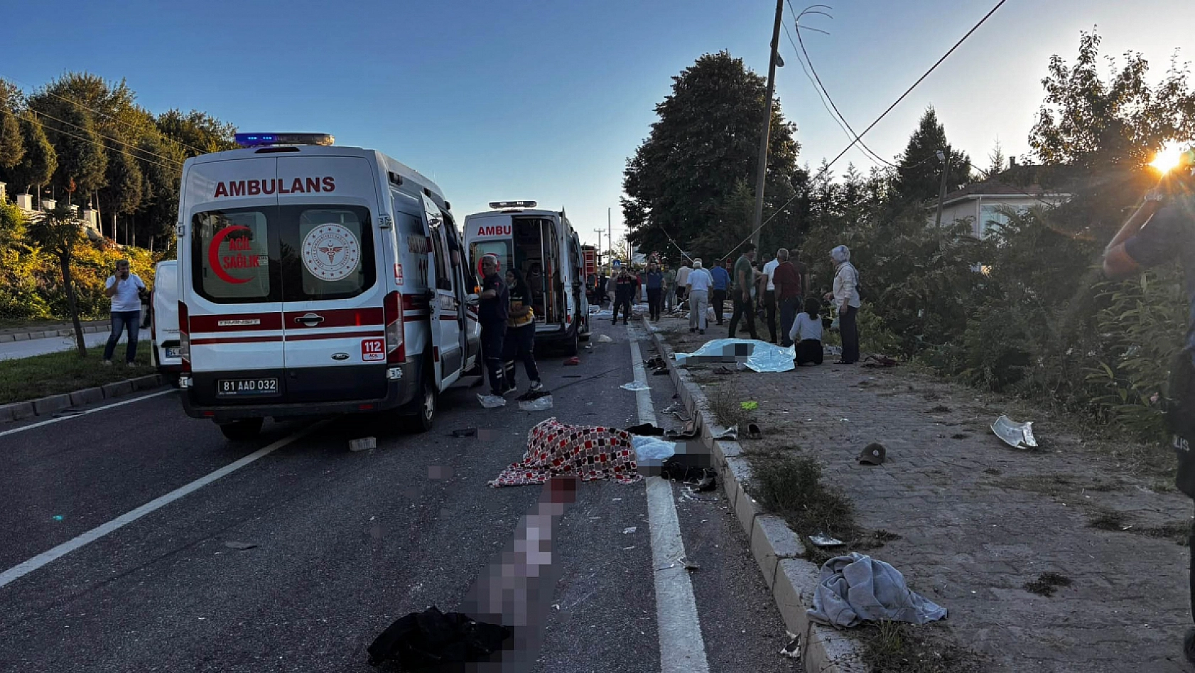 Feci kaza: 4 ölü, 8 yaralı