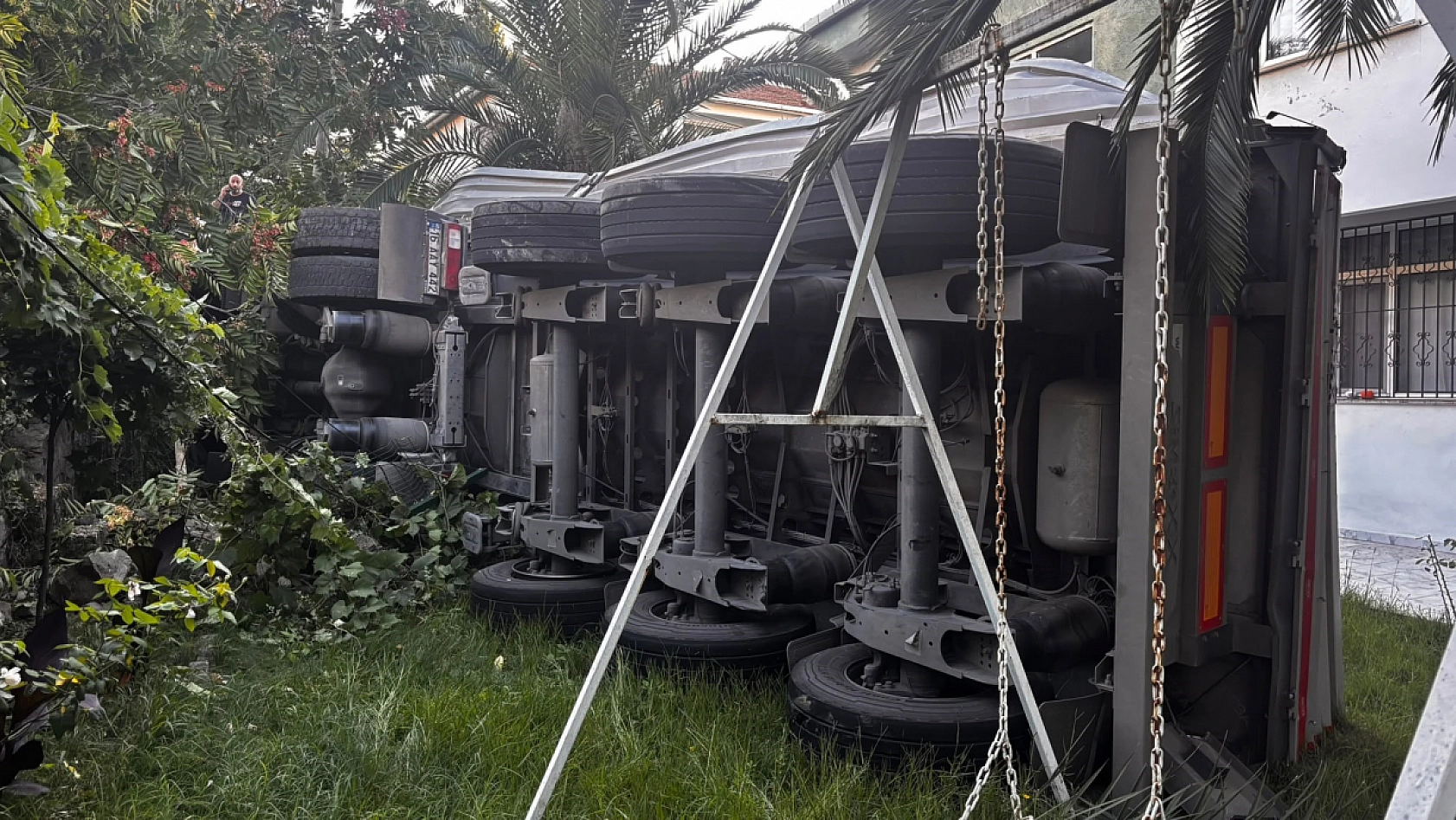 Feci kaza: 4 ölü, 8 yaralı