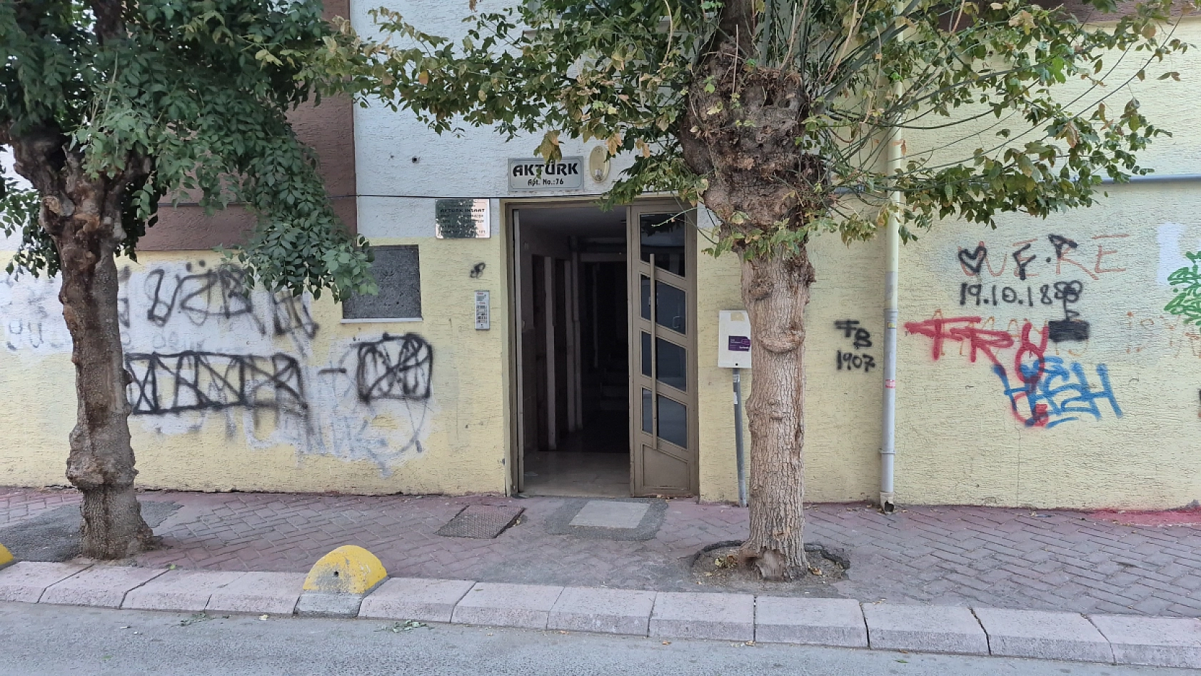 Apartman deposunda şüpheli ölüm