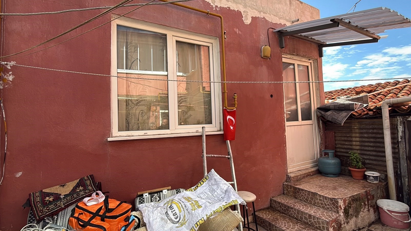Sobadan sızan gazdan zehirlenen yaşlı adam öldü