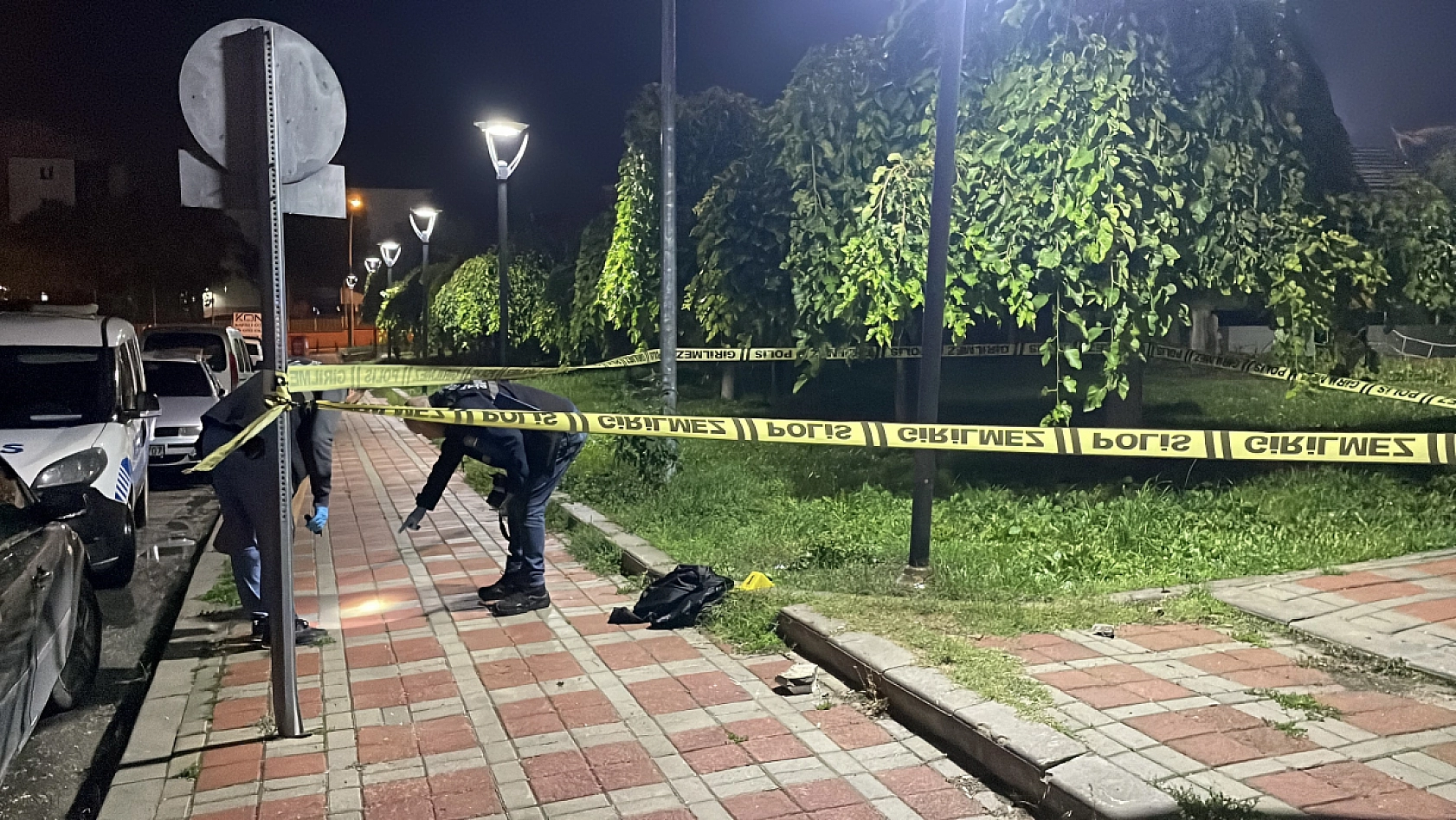 Parkta dehşet! 2 çocuk ağır yaralı