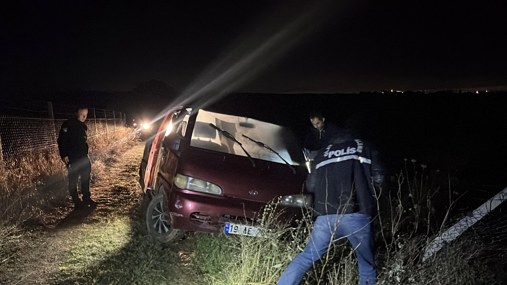 3 gündür kayıp olarak aranıyordu: Minibüste baygın bulundu, hastanede öldü