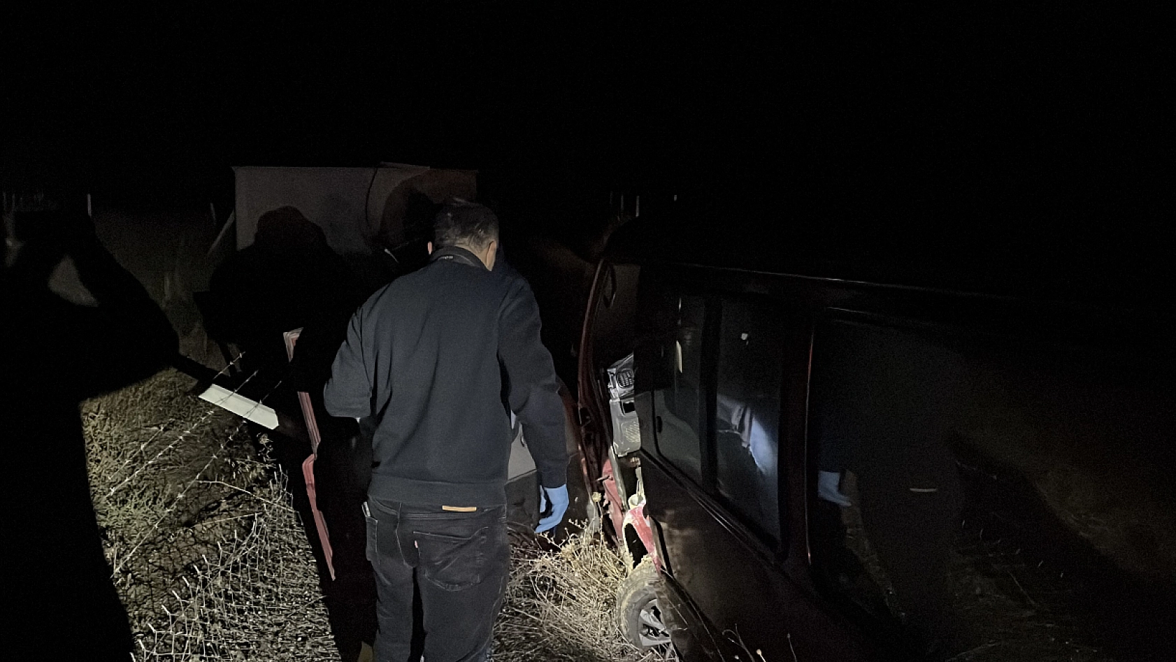 3 gündür kayıp olarak aranıyordu: Minibüste baygın bulundu, hastanede öldü