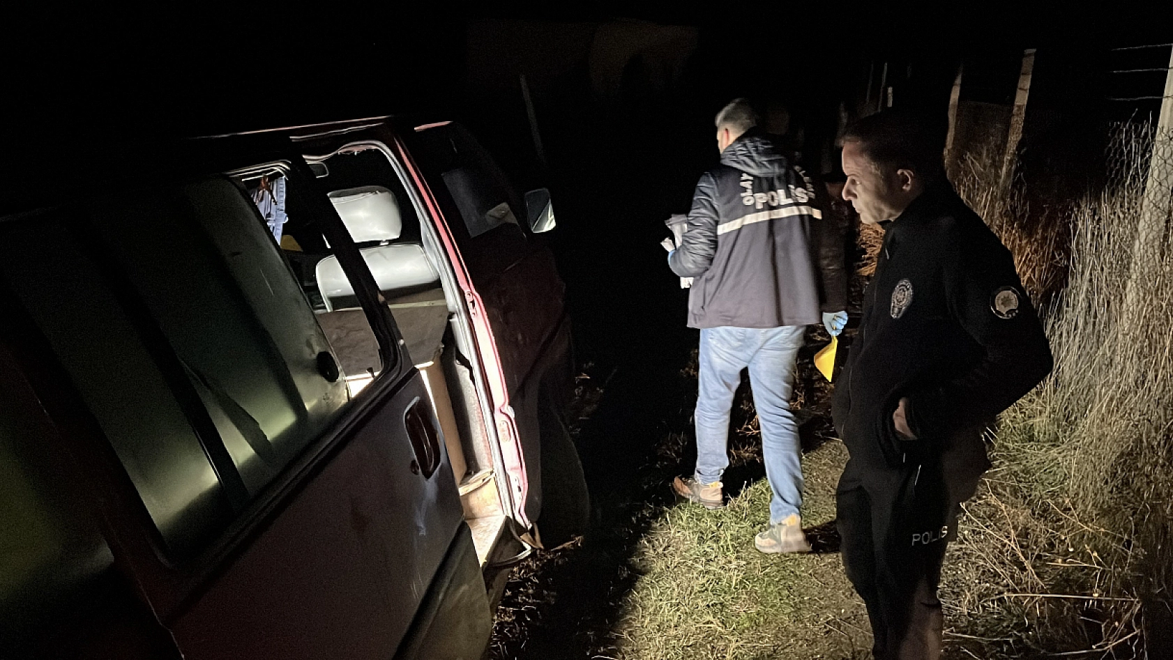 3 gündür kayıp olarak aranıyordu: Minibüste baygın bulundu, hastanede öldü