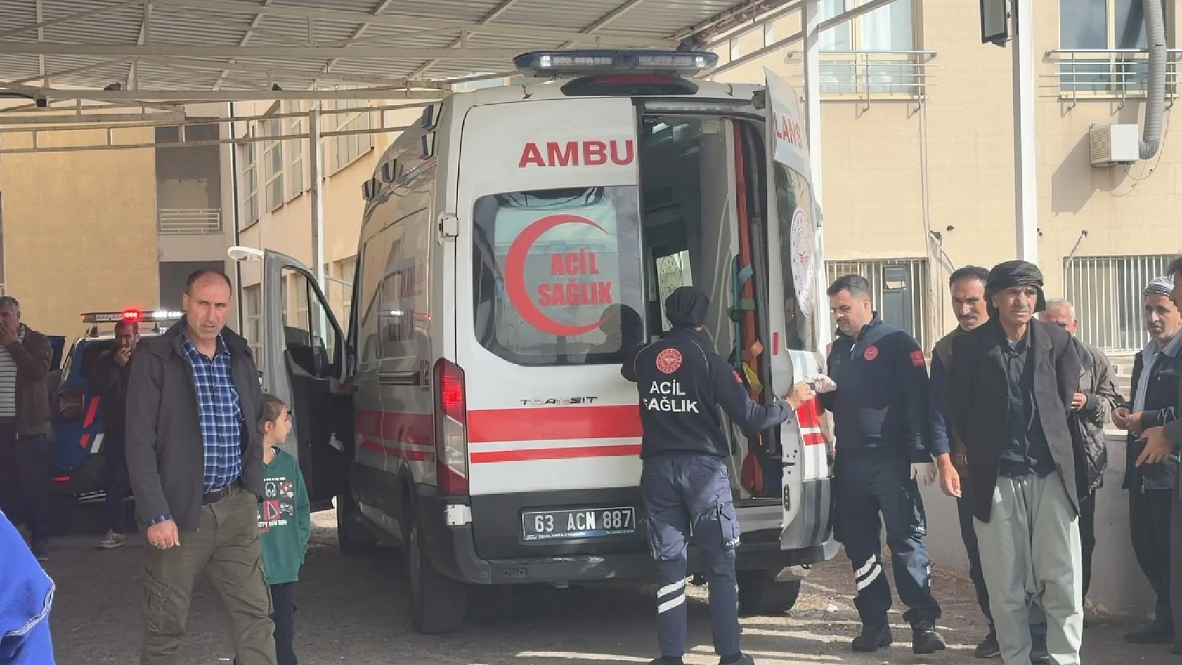 Silahlı kavga: 3 yaralı