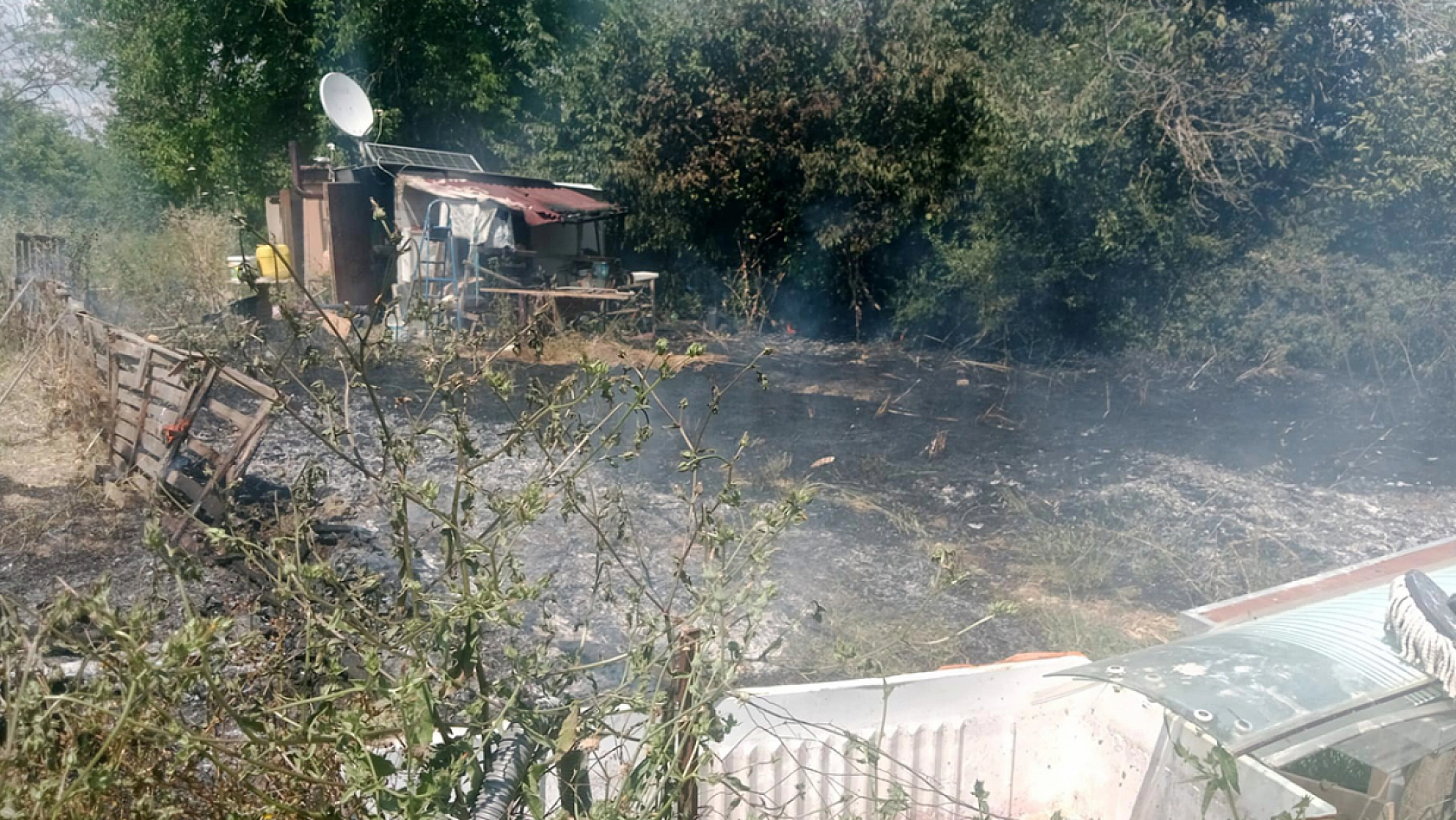 Evinin bahçesindeki baygın bulunan kişi hayatını kaybetti