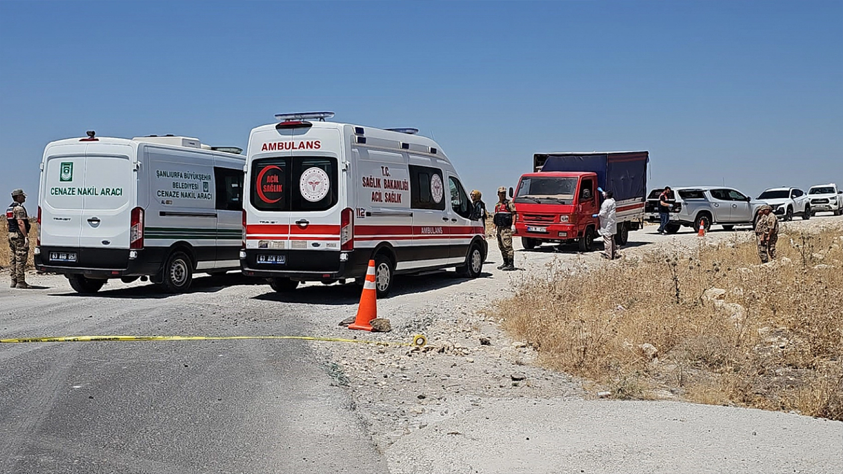 Bir şahıs kamyonette silahla vurulmuş halde bulundu