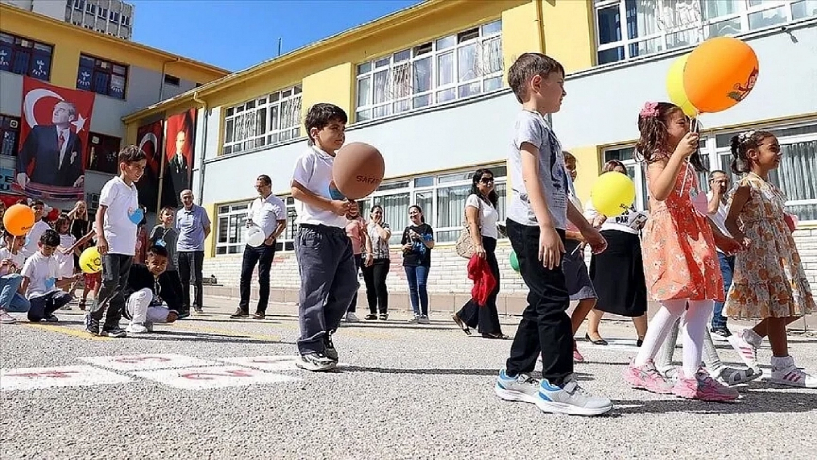 Atama bekleyen öğretmenlere müjde!
