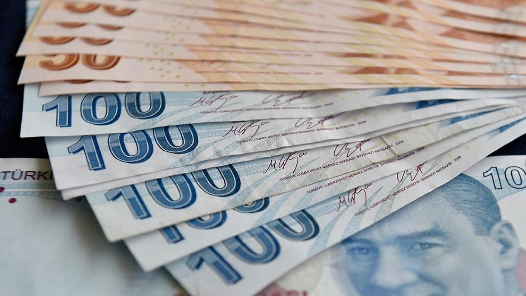 Elazığ'da parası bankada olan vatandaşların dikkatine