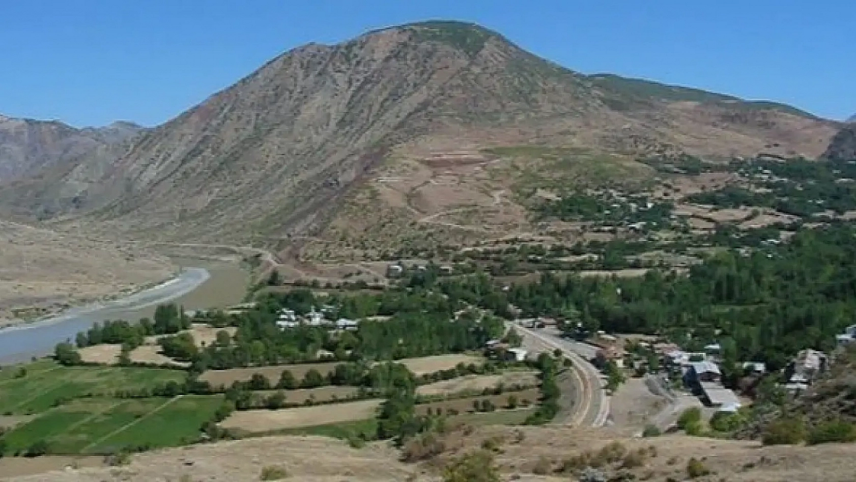 Elazığ'ın o bölgesinde nüfus neredeyse yarı yarıya düştü!