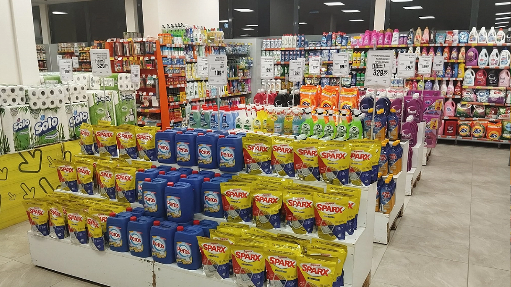 Elazığ'ın marketi yeni indirimleri duyurdu: Bu listeye bakmadan alışveriş yapmayın