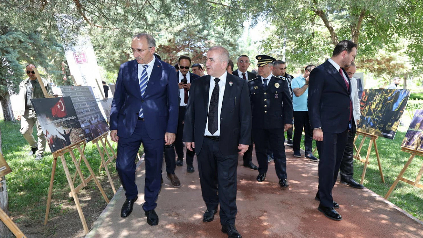 Fırat Üniversitesi'nde 15 Temmuz sergisi