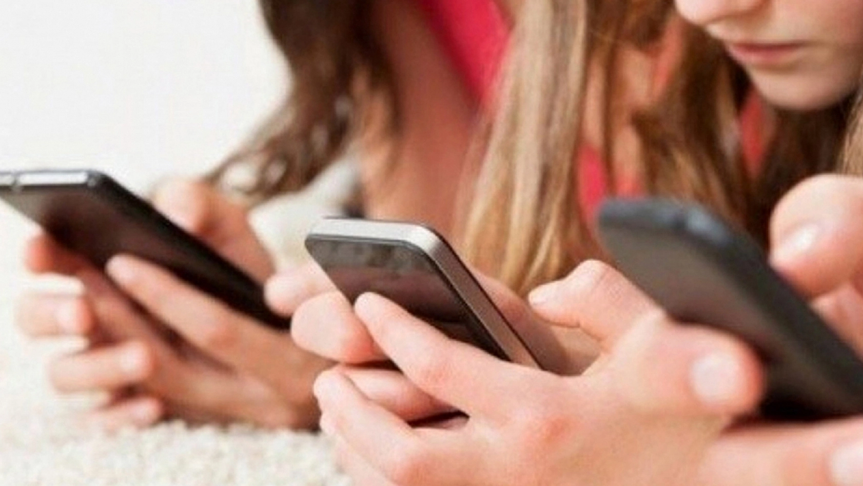 Dünyada haber takibi değişti: Haberin yeni adresi sosyal medya