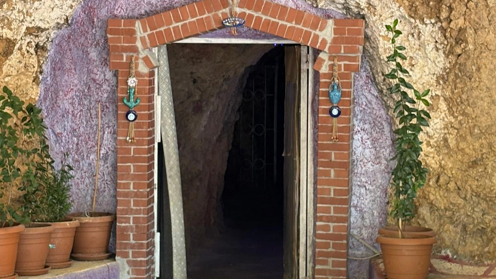 Elazığ'ın gizli cenneti: 450 Metrelik gizemli mağara