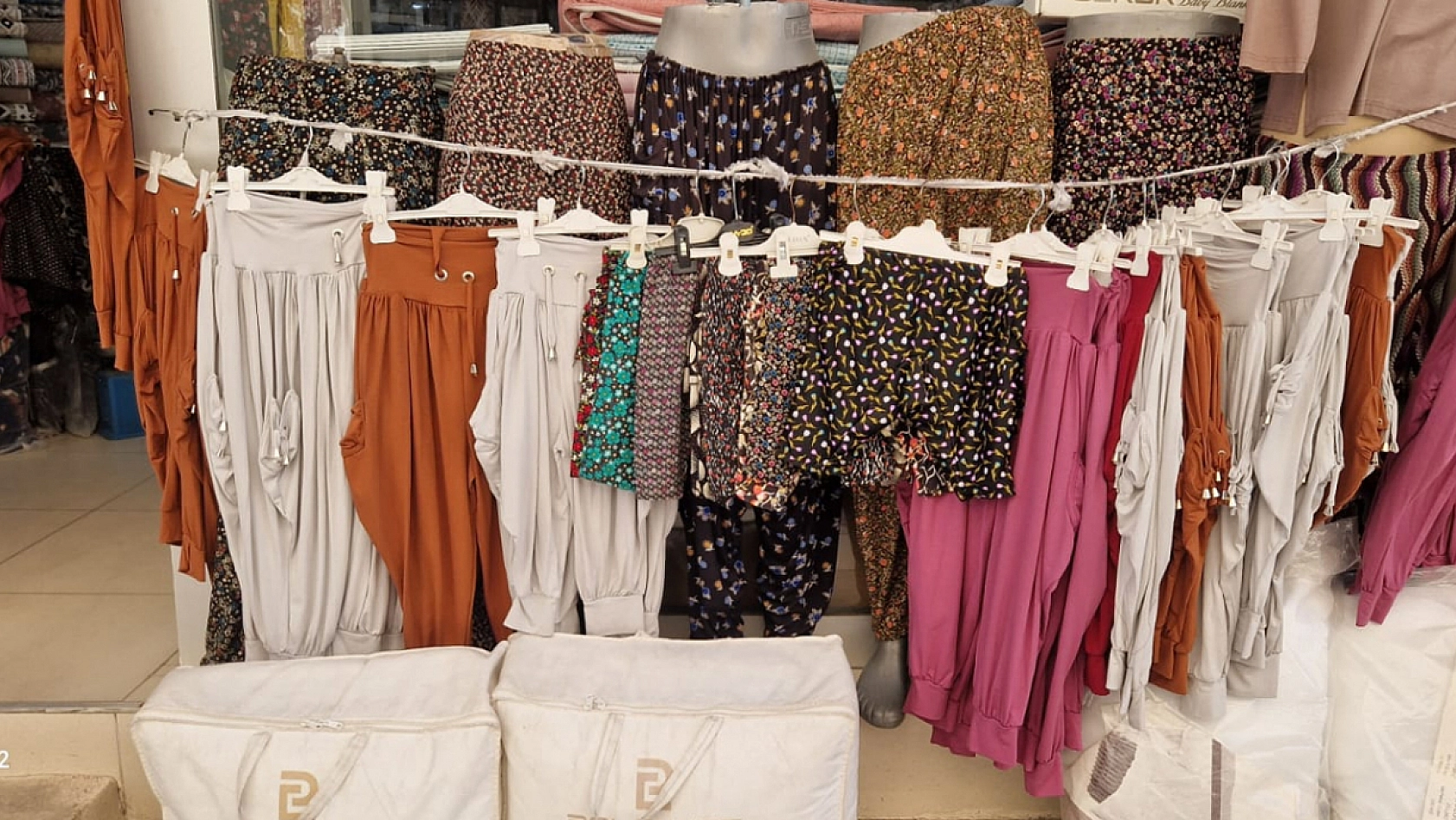 Elazığ şalvarına hem yurt içi hem de yurt dışından yoğun ilgi