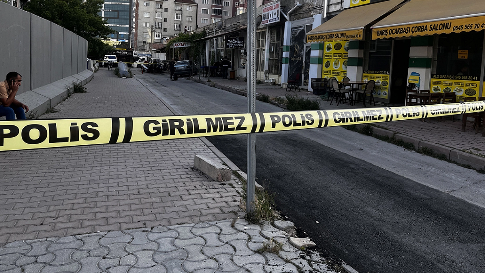Kıraathanede silahlı kavga: 4 yaralı