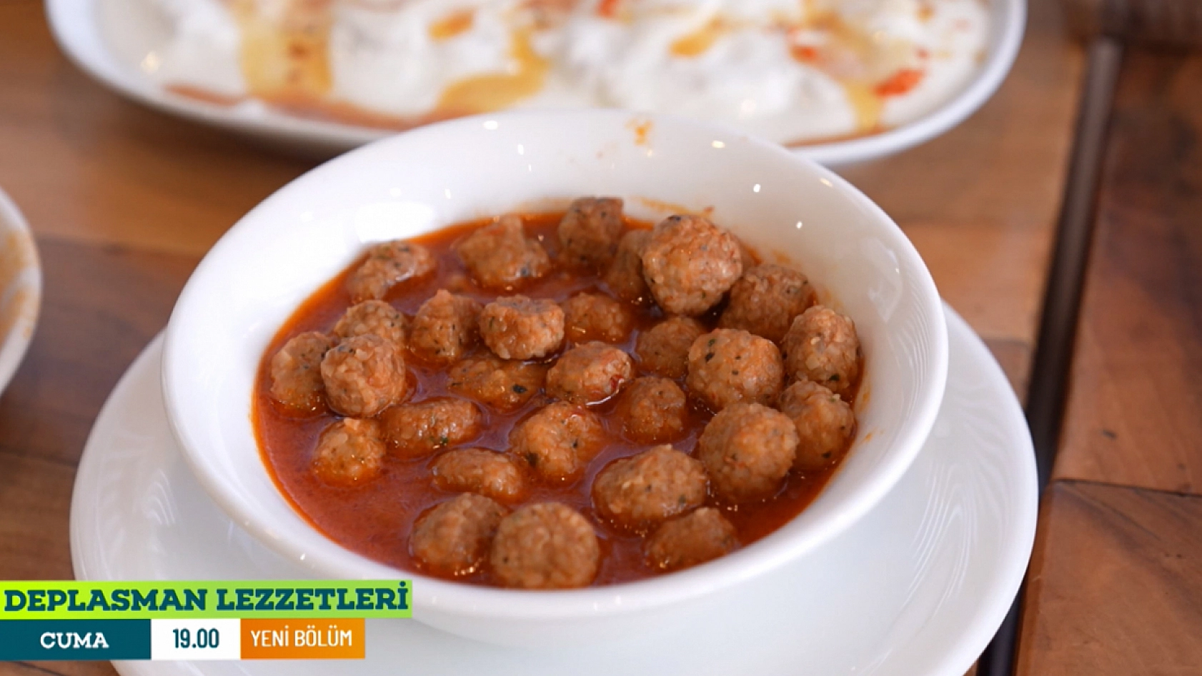 TRT Spor'un 'Deplasman Lezzetleri' programı Elazığspor için Elazığ'da