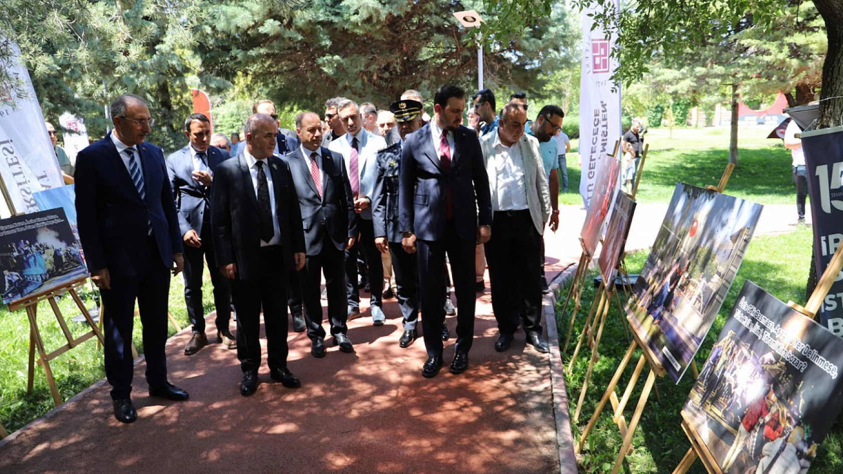 Fırat Üniversitesi'nde 15 Temmuz sergisi