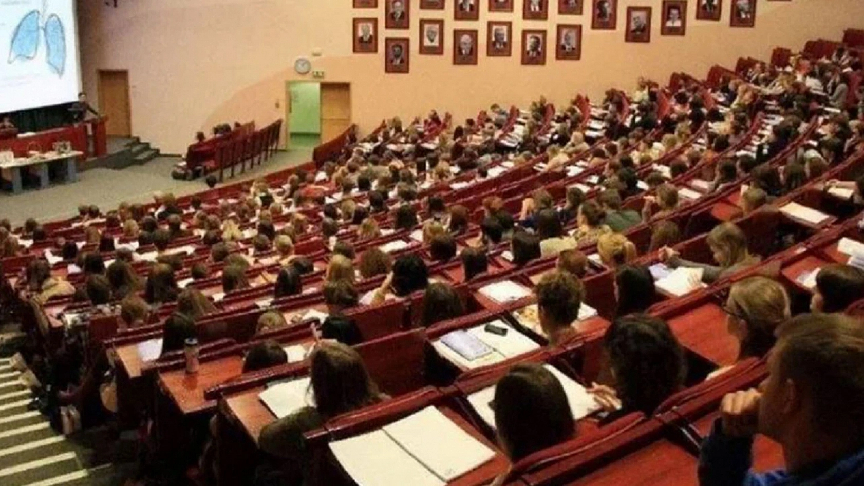 YÖK duyurdu: Lisans ve Ön Lisans'ta 16 yeni bölüm müjdesi