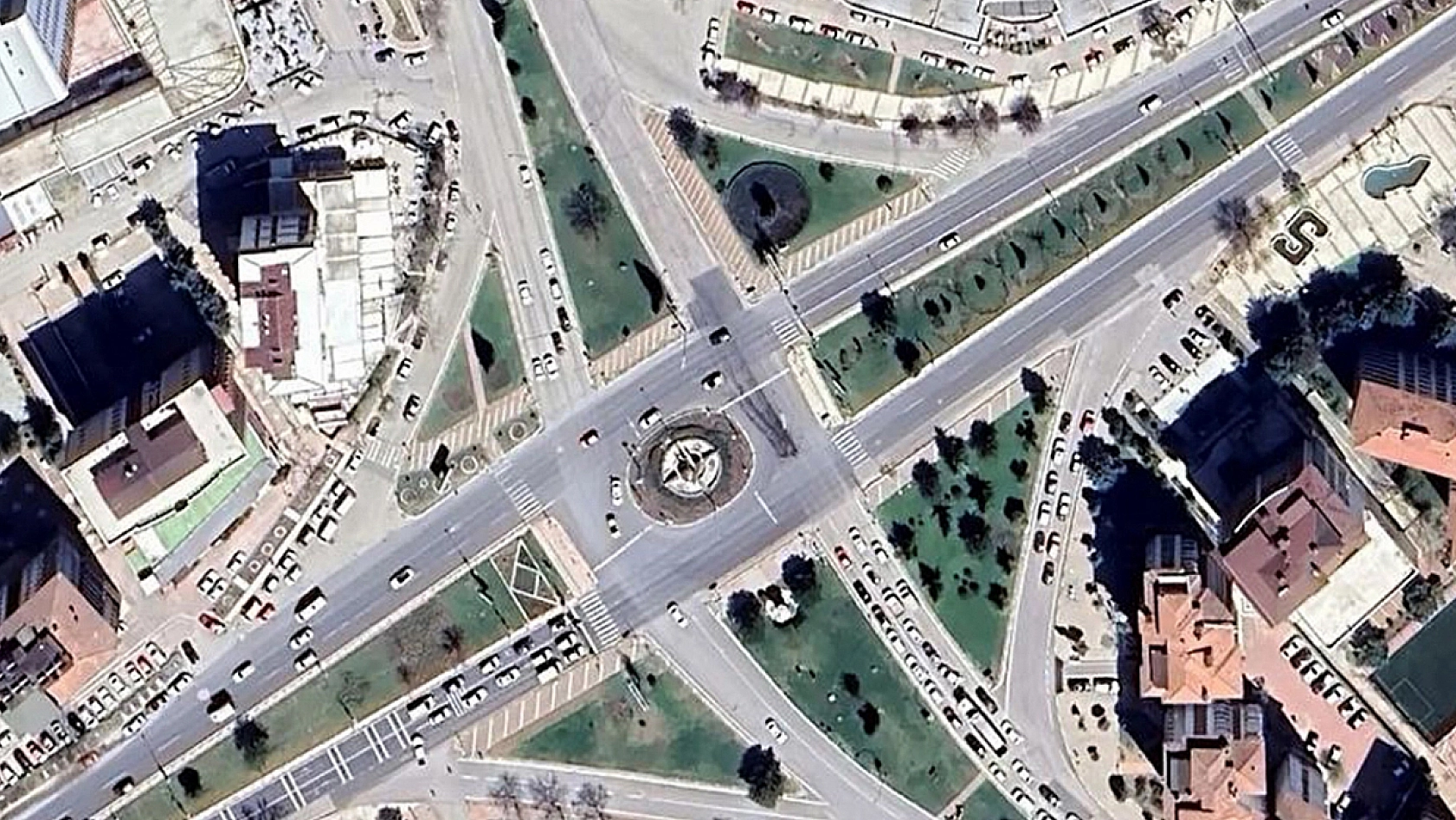 Uraloğlu'ndan Elazığ paylaşımı: Akıllı kavşak fark yarattı