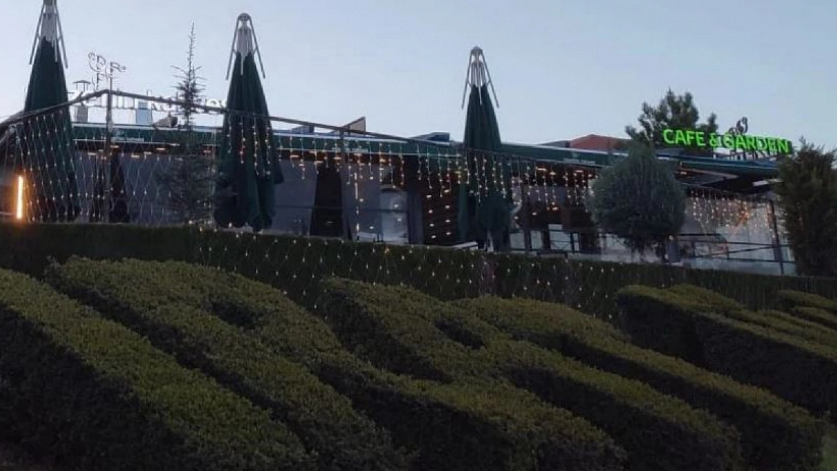 Elazığ usulü eğlenmek isteyenler bu mekana akın ediyor