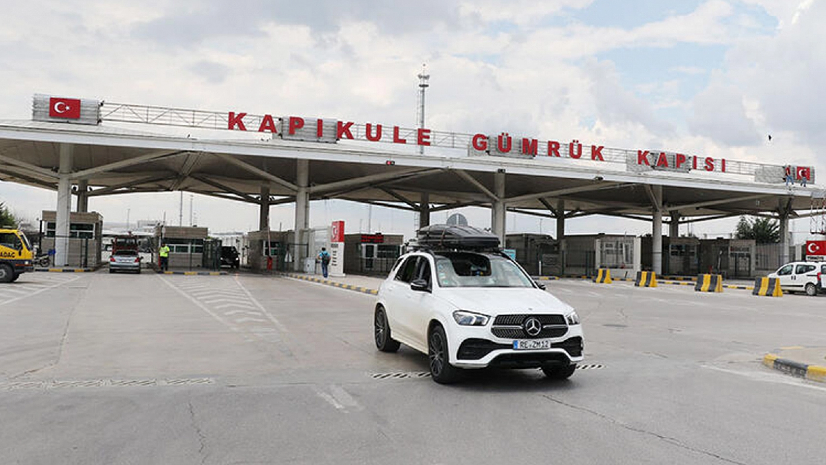 Yurt dışı araç kullanımında yeni dönem: Eş ve çocuklara kolaylık geldi