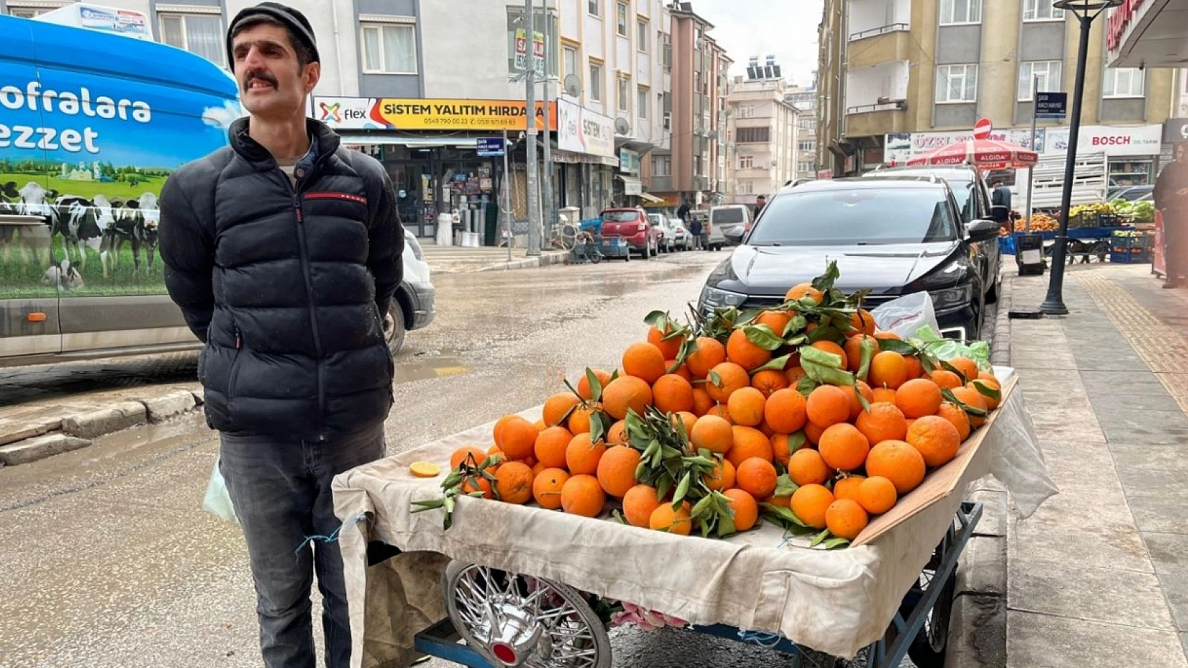 Eskimeyen o meslek: Elazığ'ın her köşesinde