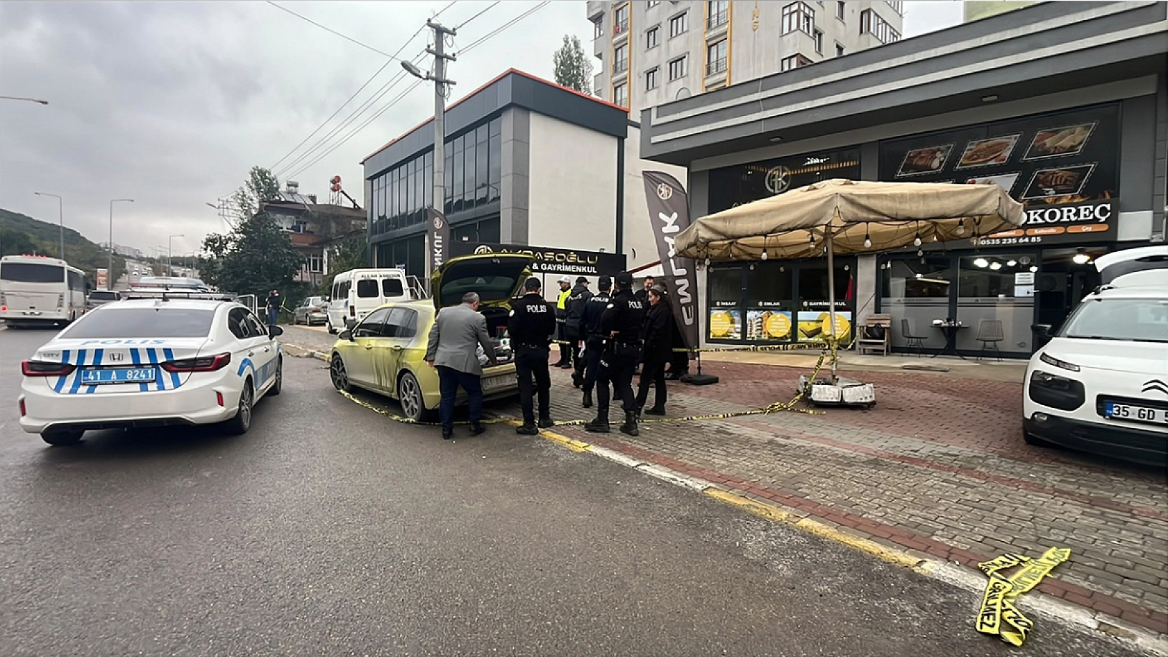 Emlak ofisinde silahlı kavga: 1 ölü, 1 yaralı