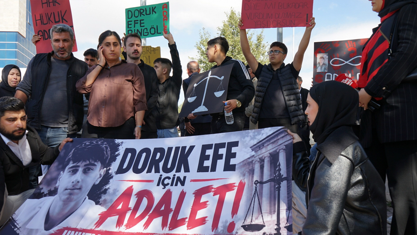 Elazığ'da adalet arayışı devam ediyor