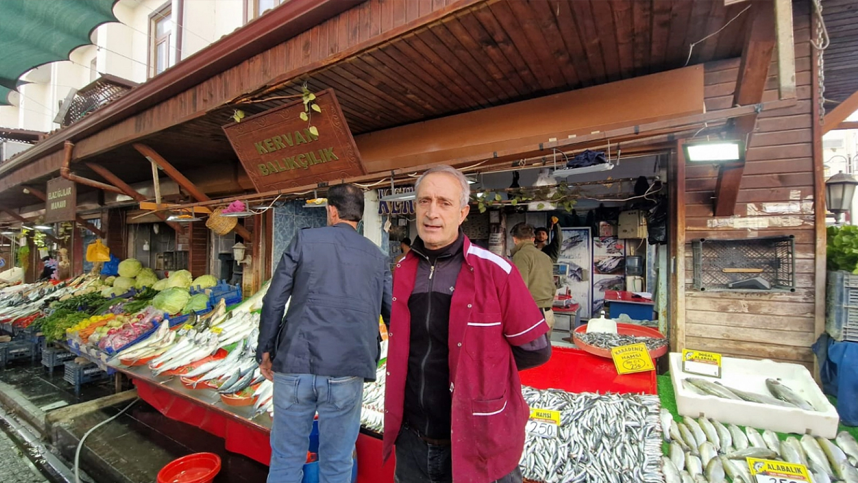 Elazığ'da tezgahlarda bolluk var