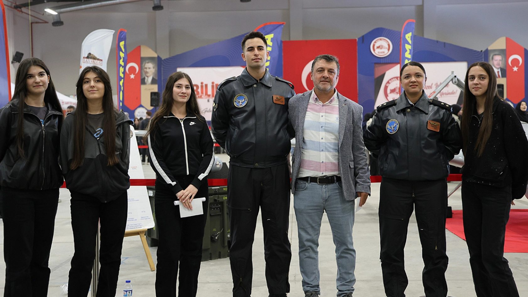 Elazığ'da  BilimFest'te Bayraktar TB2 heyecanı