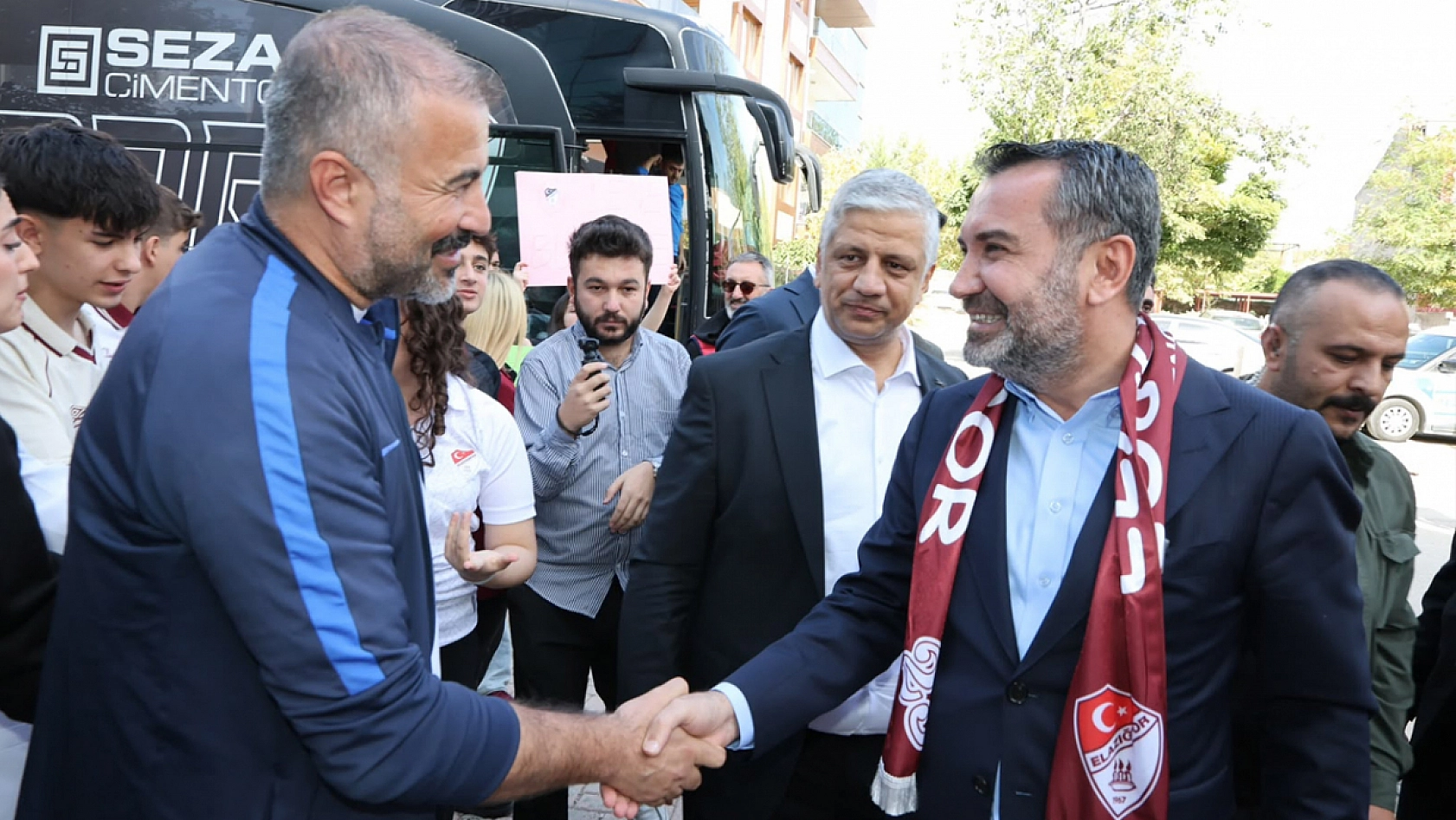 Elazığspor Günleri'nde Başkan Şerifoğulları'na sevgi seli