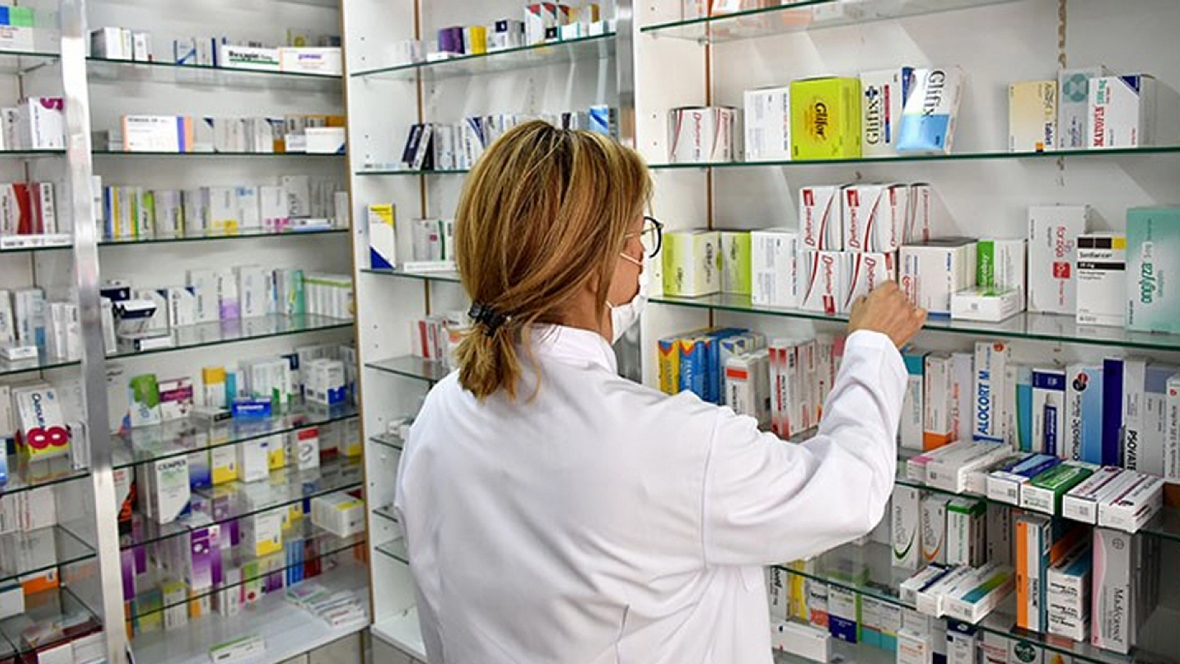 Sağlık Bakanlığına çağrı: 10 bin eczacı atama bekliyor