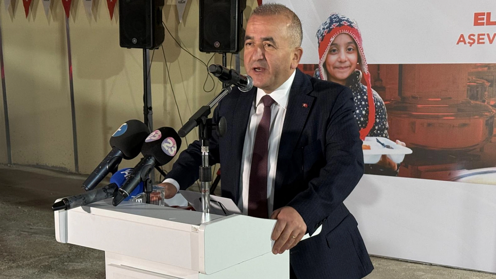 Elazığ'da Türk Kızılay aşevi hizmete açıldı