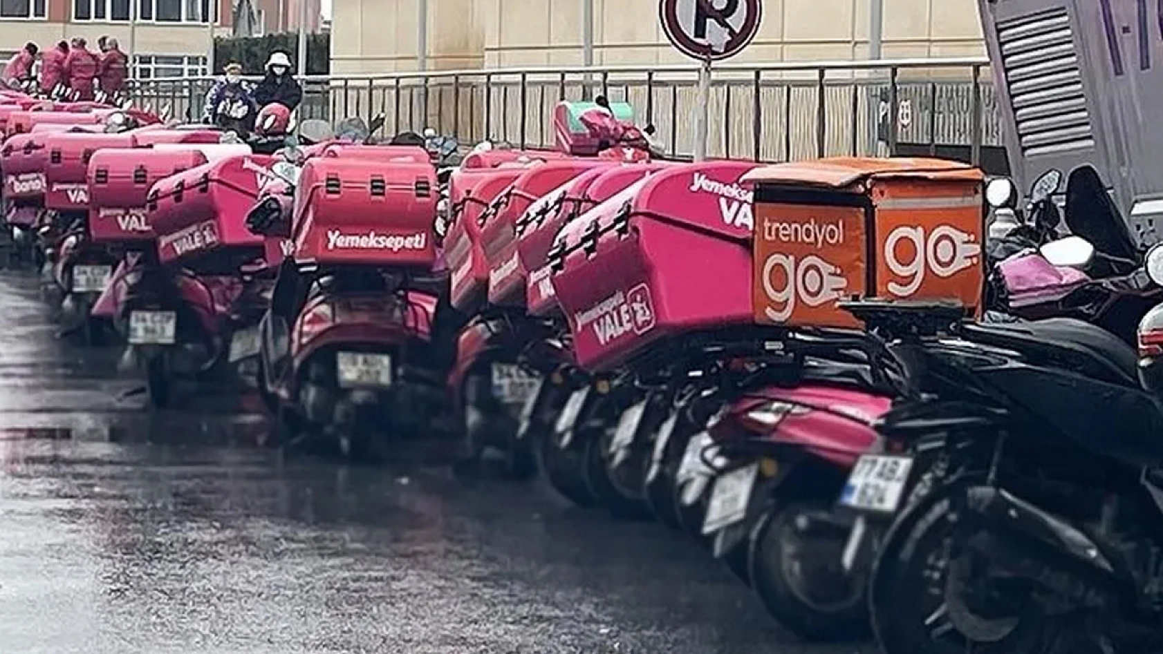 Esnaf kuryeler kontak kapatma kararı aldı, teslimatlar durabilir