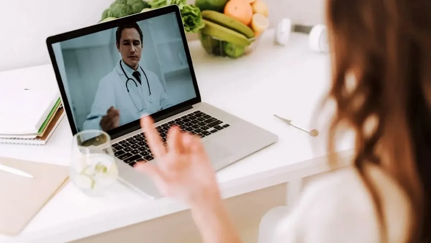 Sağlıkta Yeni Dönem: Artık Hastaneye Gitmeye Gerek Kalmayacak!