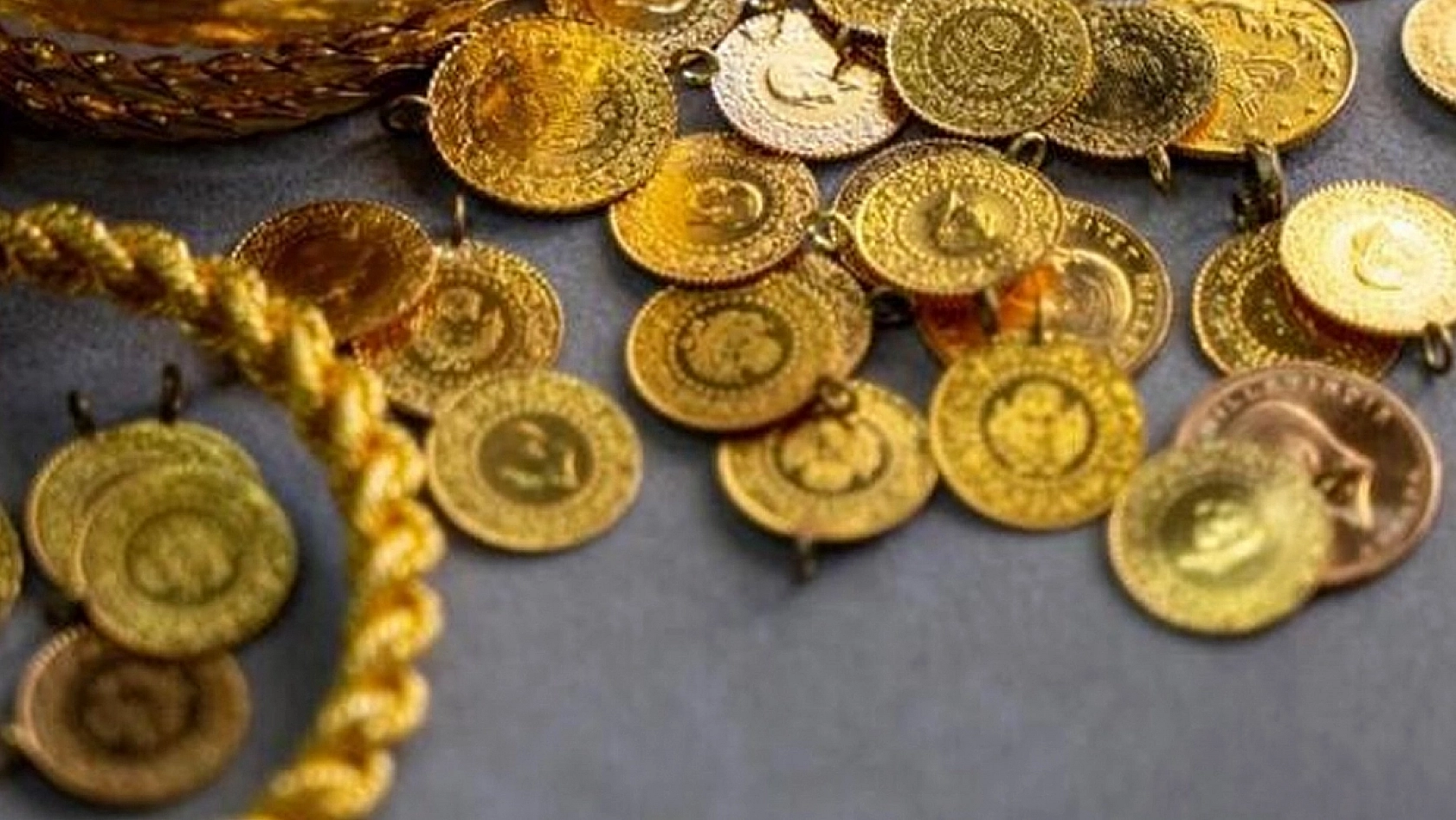 Elazığ'da altın alım satım yapacaklar dikkat! 14 Ocak 2025 gram altın, çeyrek altın fiyatları ne kadar?