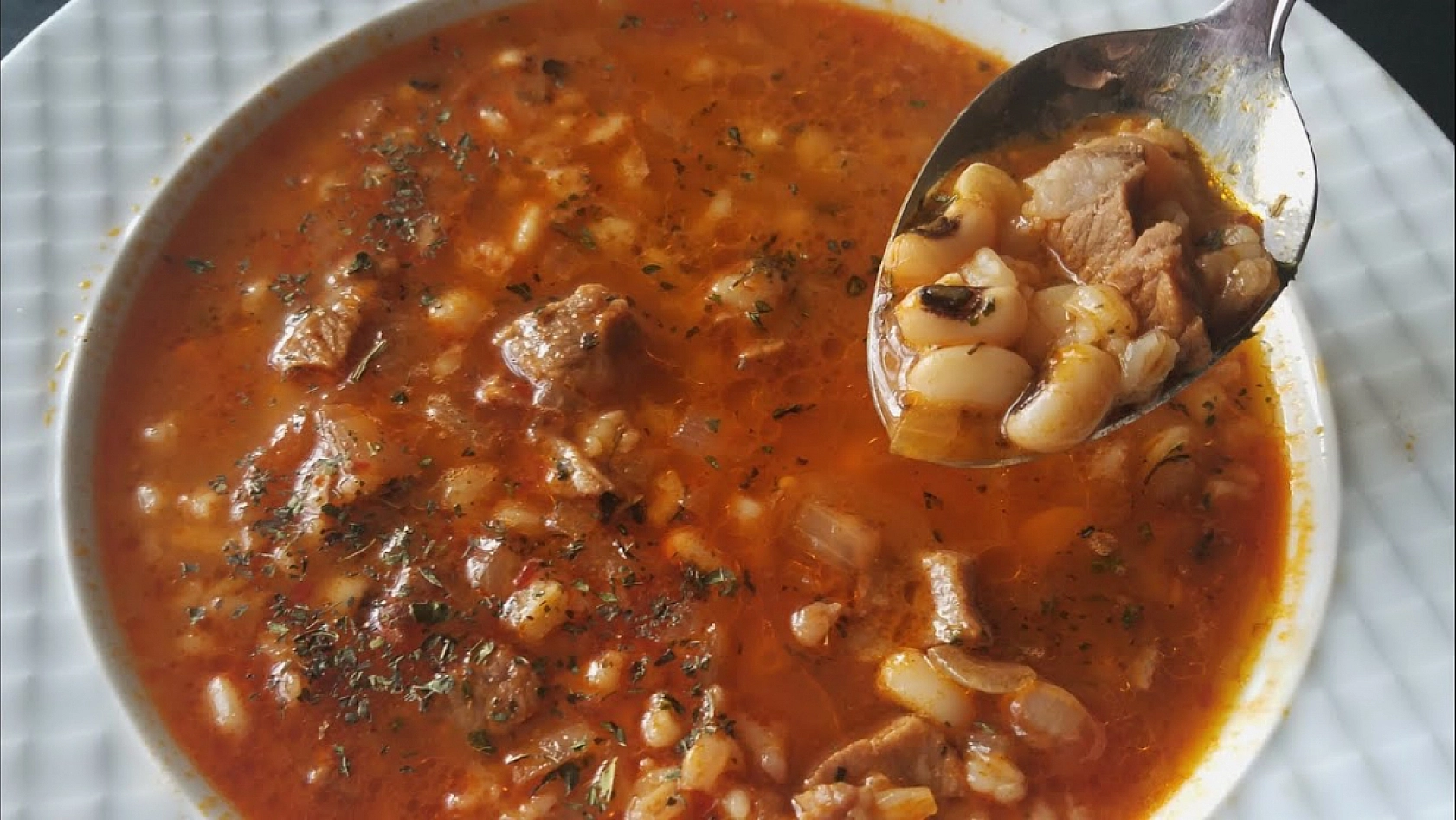 Elazığ'ın Meşhur Lezzeti: Bu Çorbayı İçen Hasta Olmuyor, İşte Sır Gibi Saklanan O tarif