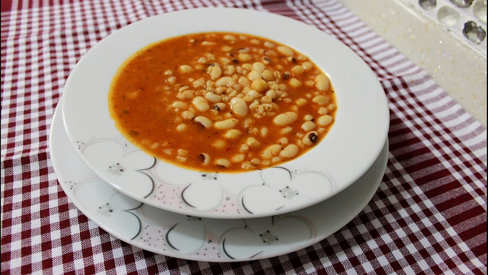 Elazığ'ın Meşhur Lezzeti: Bu Çorbayı İçen Hasta Olmuyor, İşte Sır Gibi Saklanan O tarif