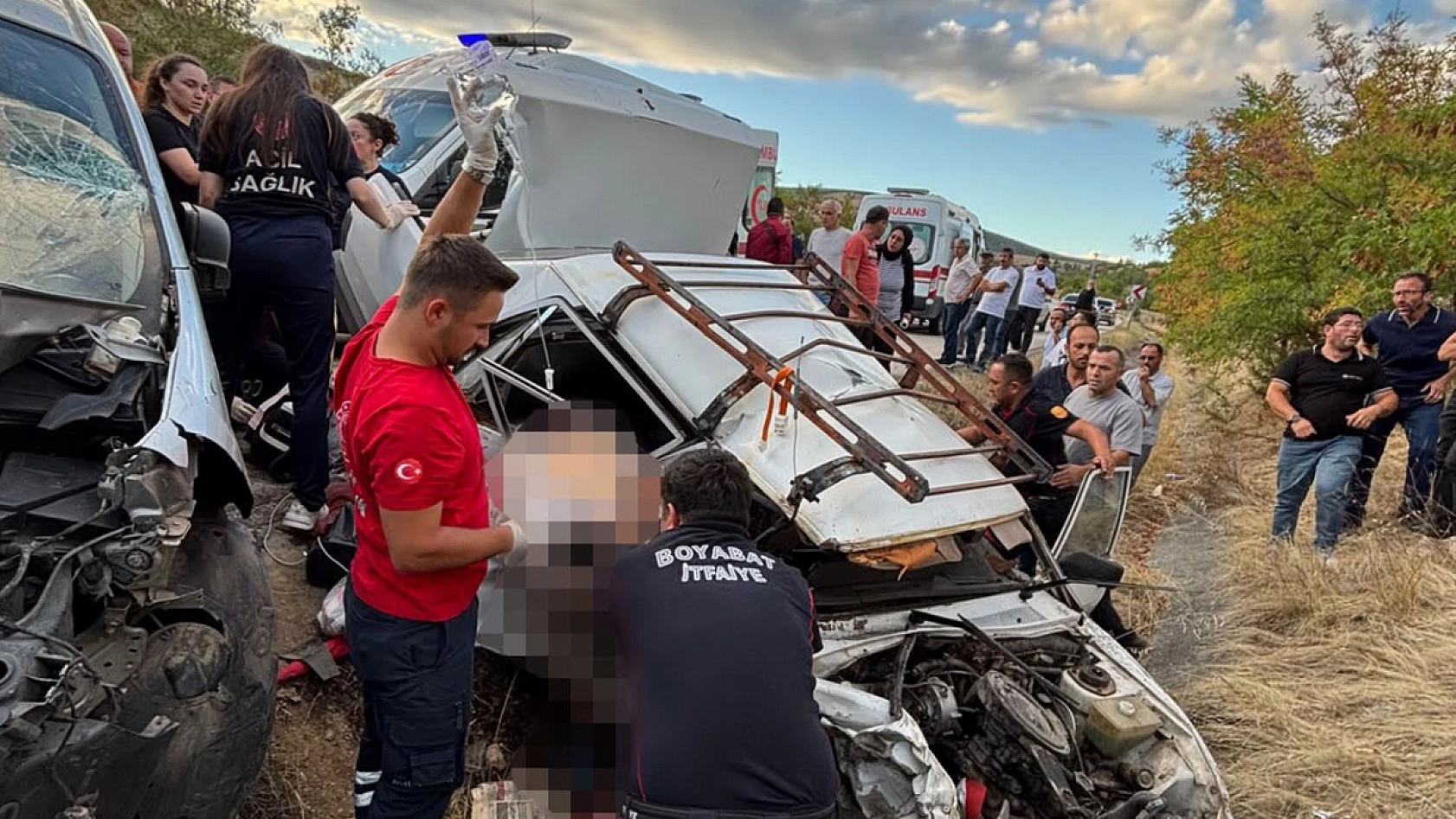 Feci kaza! 1 ölü, 5 yaralı