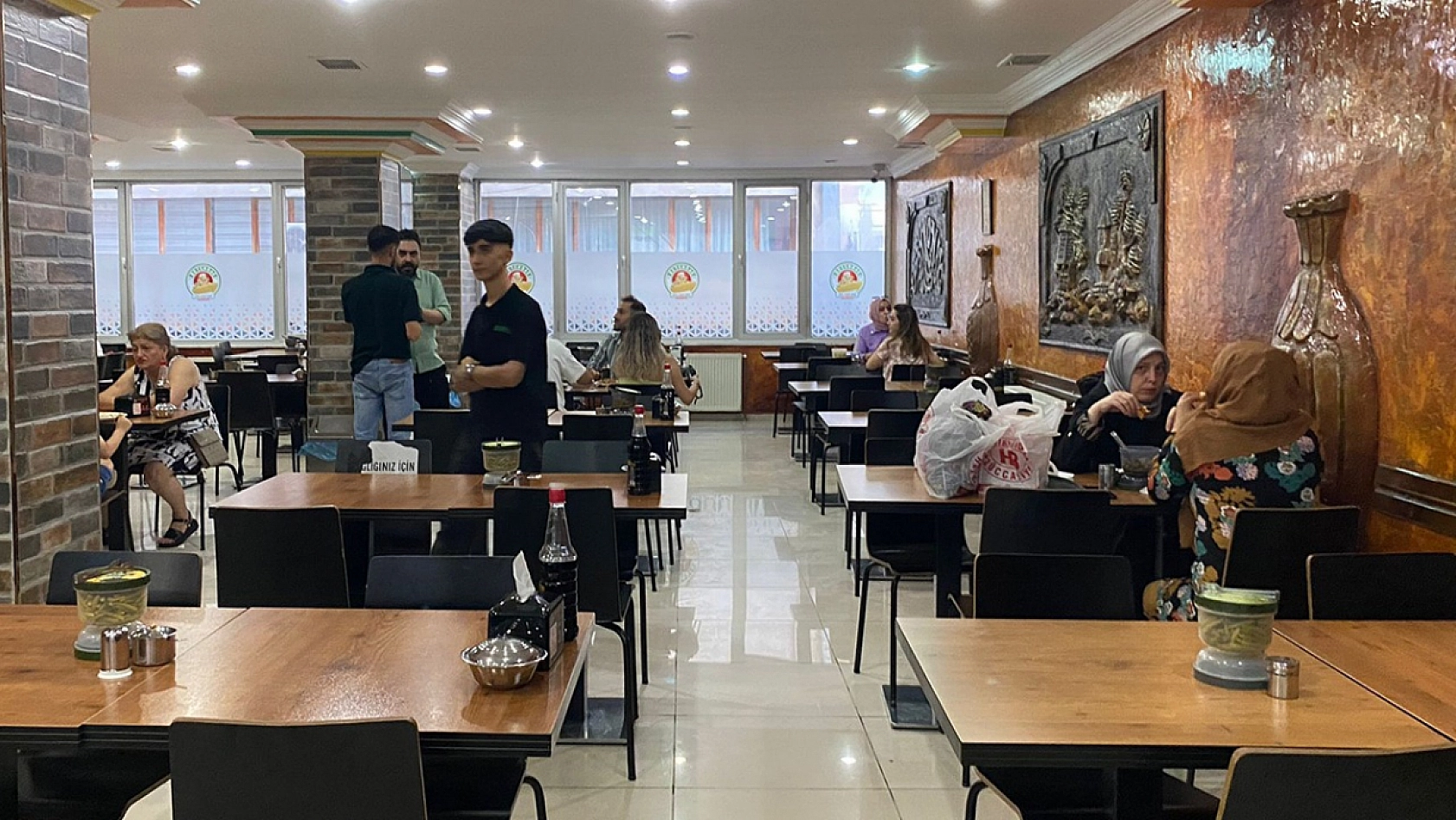 Elazığ'ın meşhur lezzetini hiç böyle yemediniz: Ayın mekanını bulduk, talebe yetişilmiyor