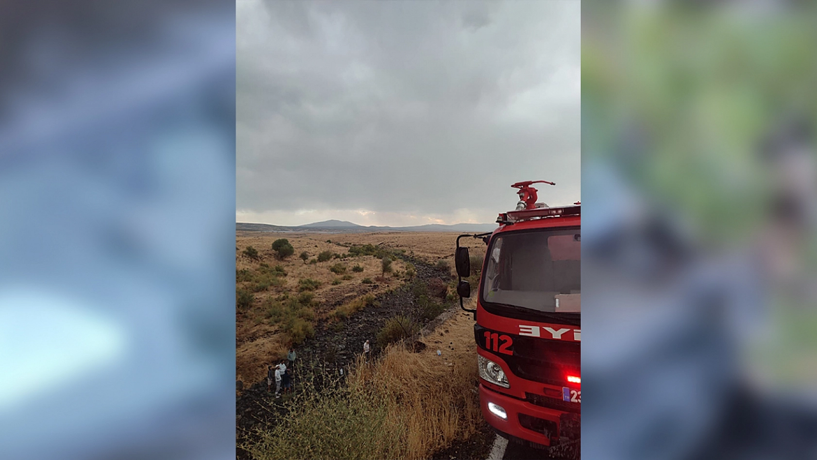 Karakoçan'da otomobil şarampole yuvarlandı: 1 yaralı