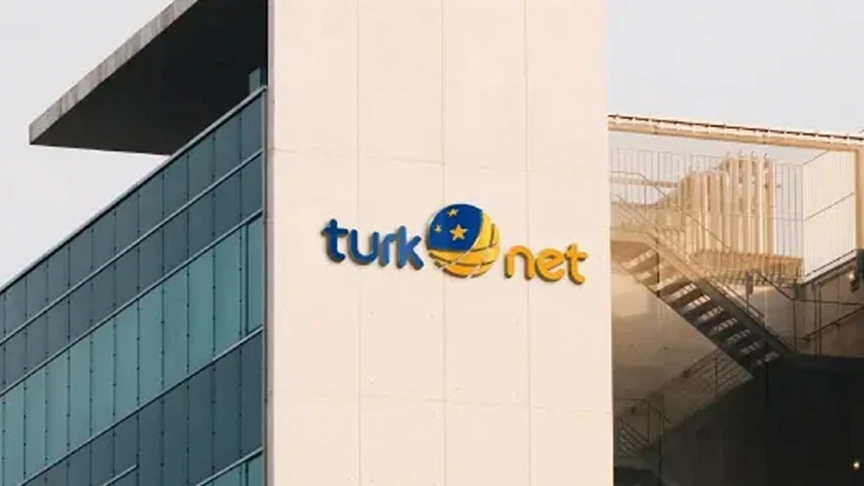 Türkiye genelinde kullanıcılar internetsiz kaldı