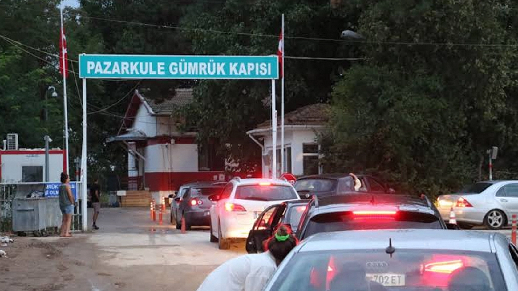 Yabancı plakalı araçlarda yeni dönem: Borç ödenmeden çıkış yok