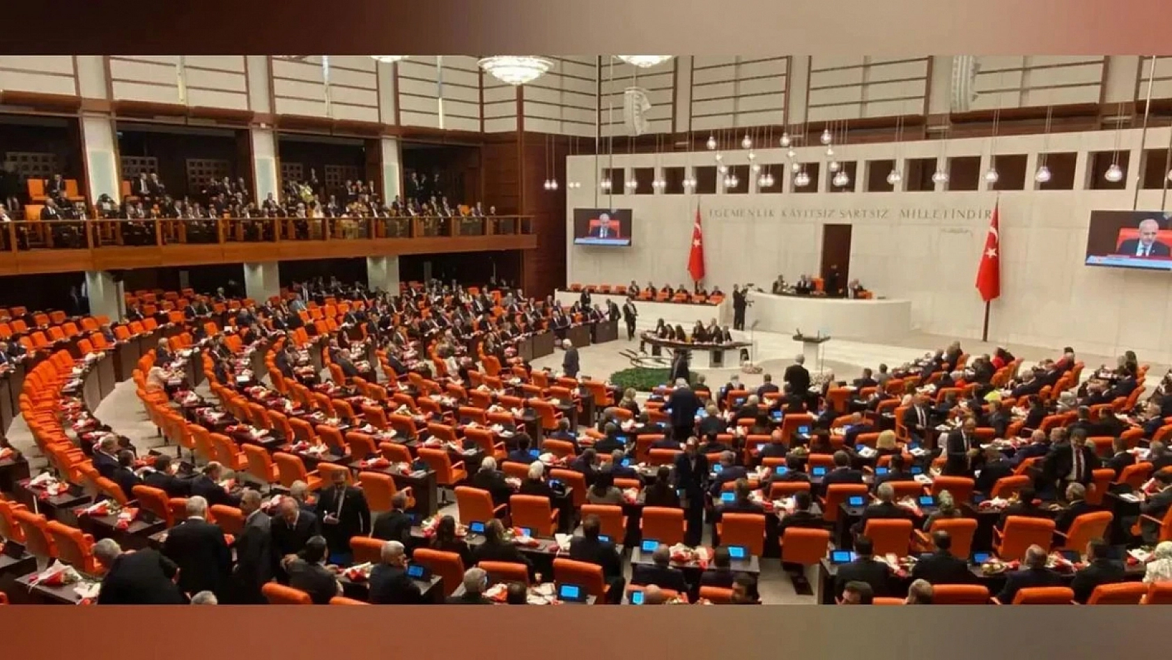 Öğrenci affı düzenlemesi TBMM'de kabul edildi