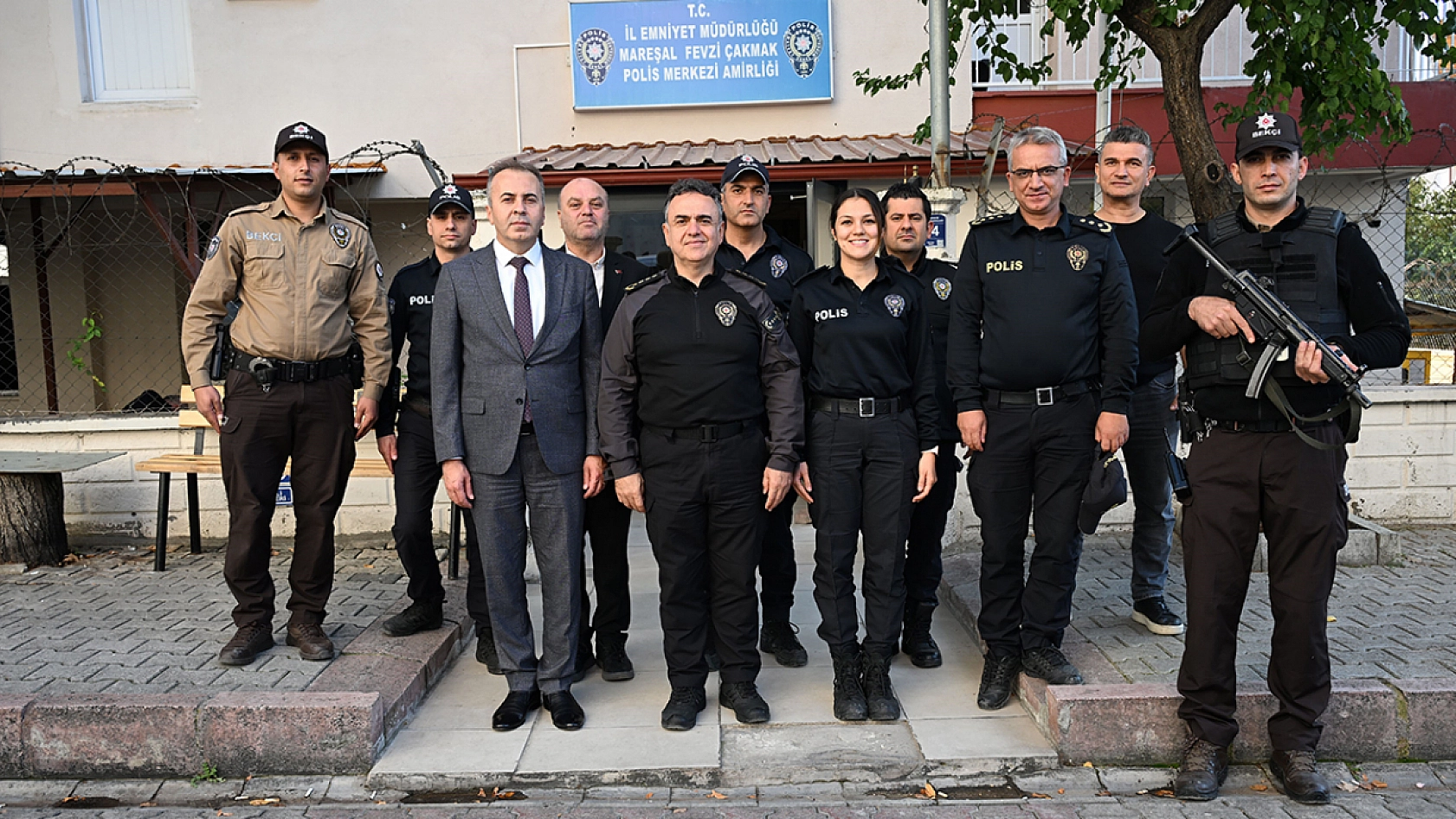 Elazığ'da mareşal Fevzi çakmak polis merkezi kadın başkomisere emanet