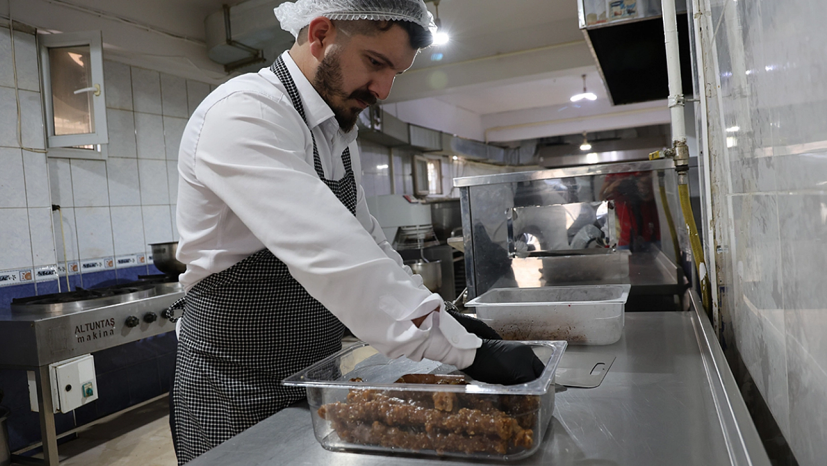 Türkiye'nin ilki Elazığ'dan: Orcikli dondurma