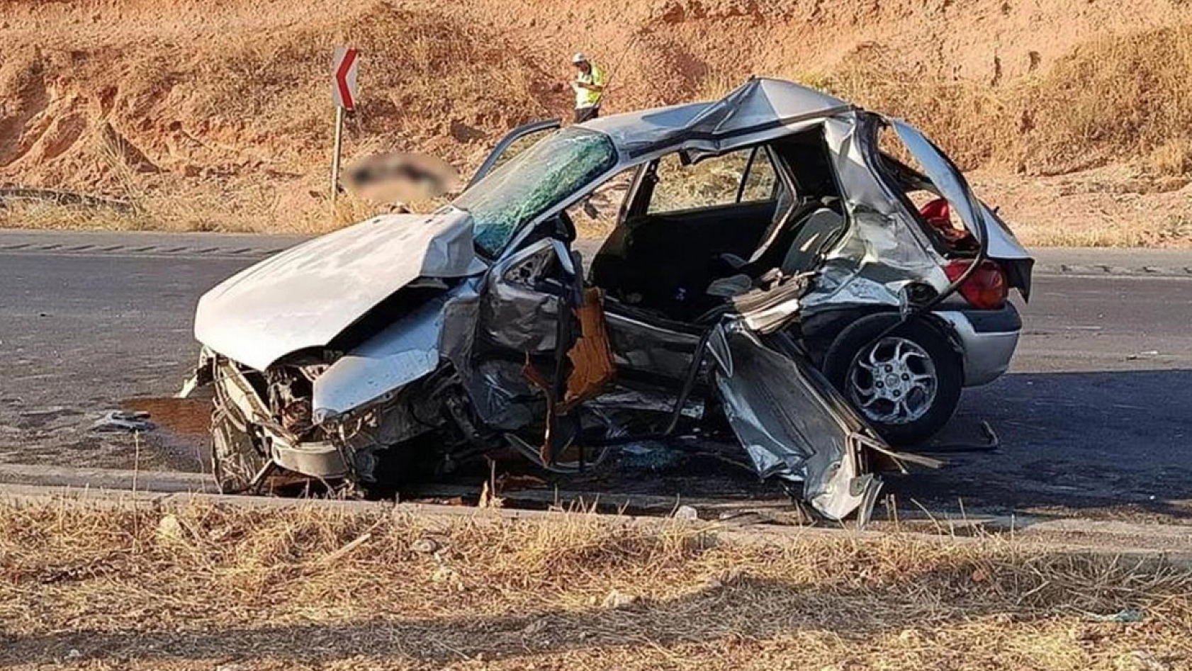 Katliam gibi kaza: 3 Ölü, 3 yaralı
