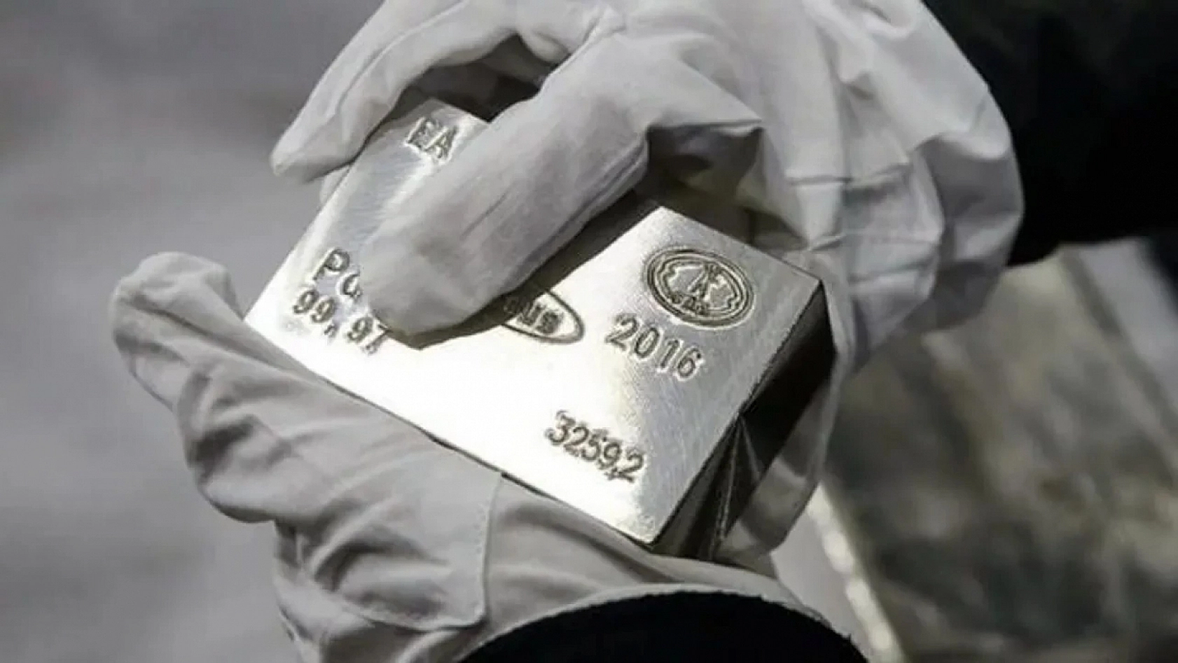 İslam Memiş uyardı! Altın yatırımcısını 2026'da ne bekliyor?