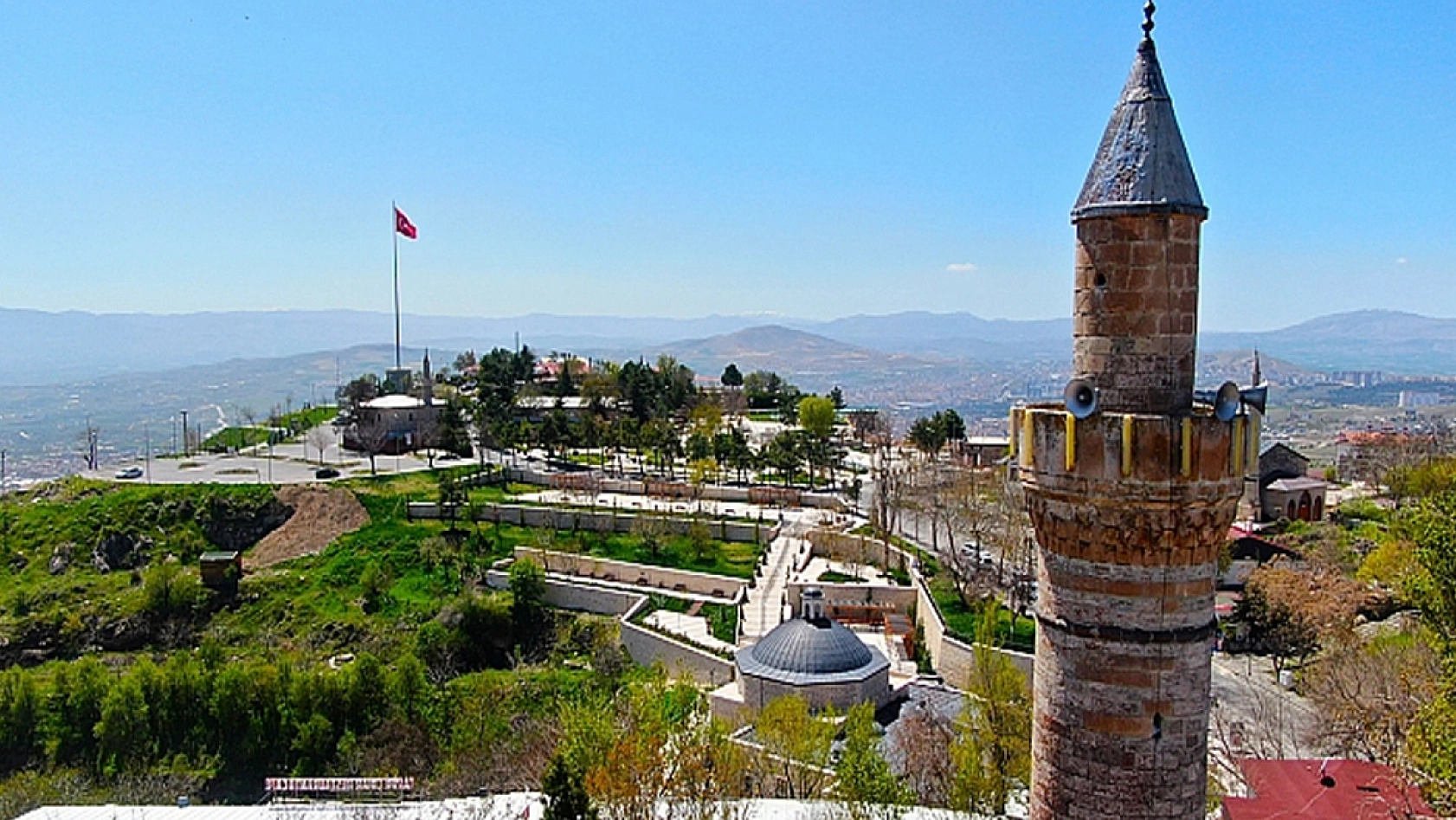 Tarihi mirasımız Harput'a yoğun ilgi!